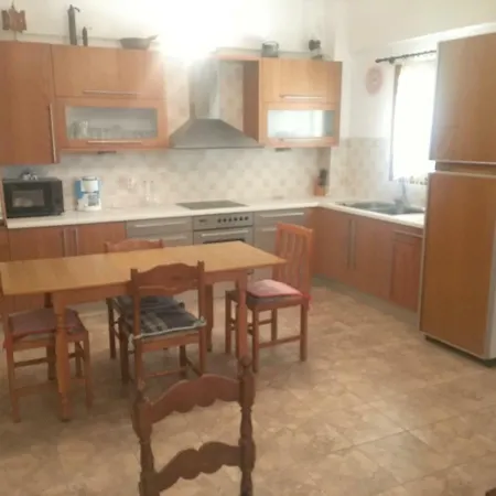 Elisavet's House * Lévktron